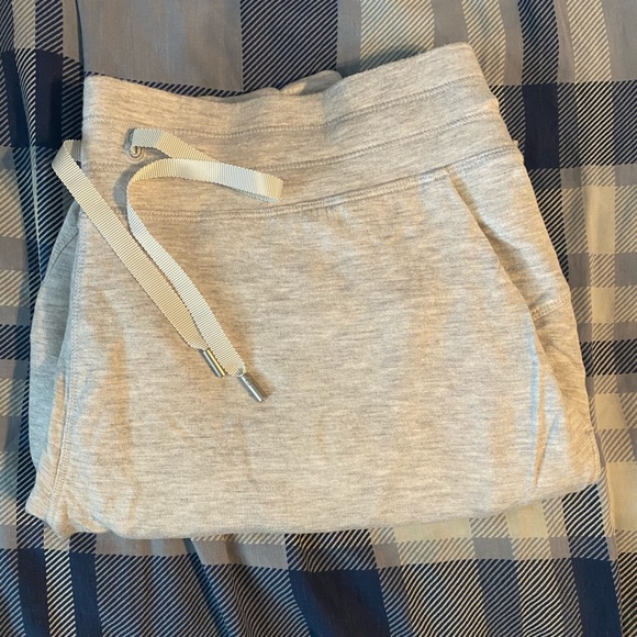 Lululemon Soft Jogger Bundle - Picture 3 of 6